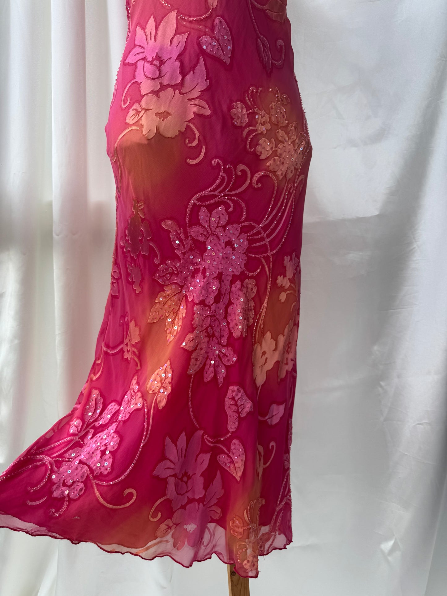 Subtle Pink & Orange Vintage Dress