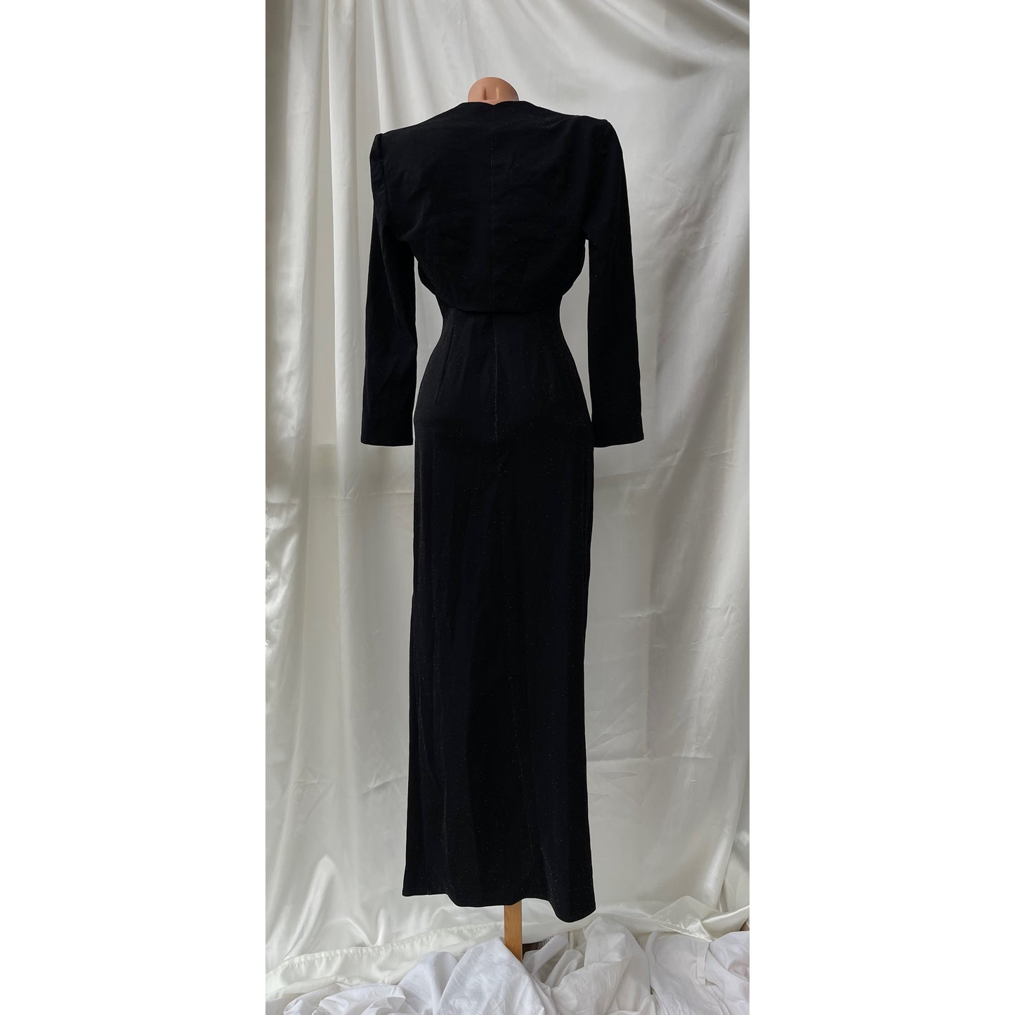 Black Sparkly Sweetheart Neck Vintage Gown